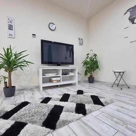 High Street Apartment