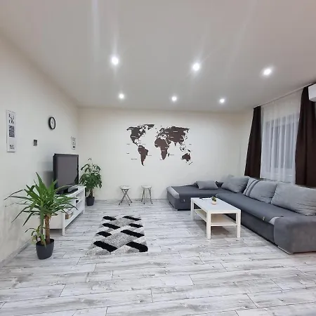 High Street * Miskolc