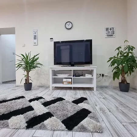 High Street Apartment